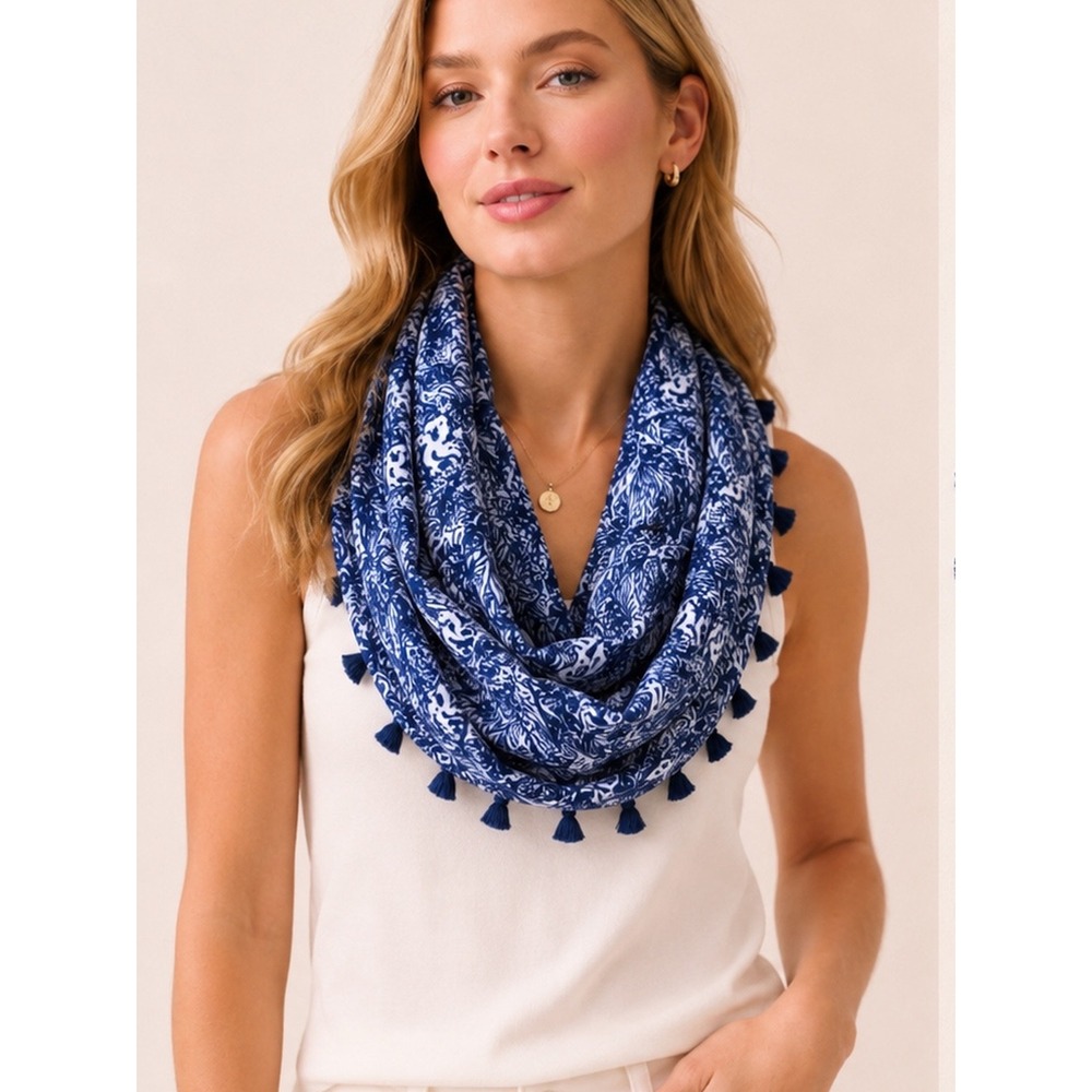 Lilly Pulitzer Navy Blue White Tropical Tassel Infinity Scarf Resort Wear